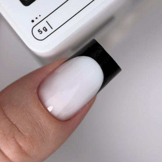 HEYLOVE Solid Paint Gel Black Nail Gel 5 g
