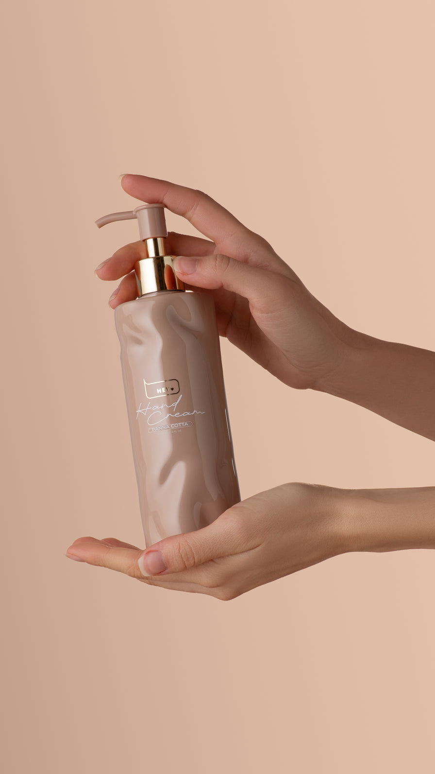 HEYLOVE Hand Cream Panna Cotta, 300 ml