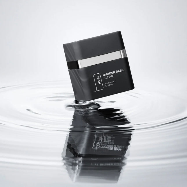 HEYLOVE Rubber base with pump Clear nail base, 30 ml