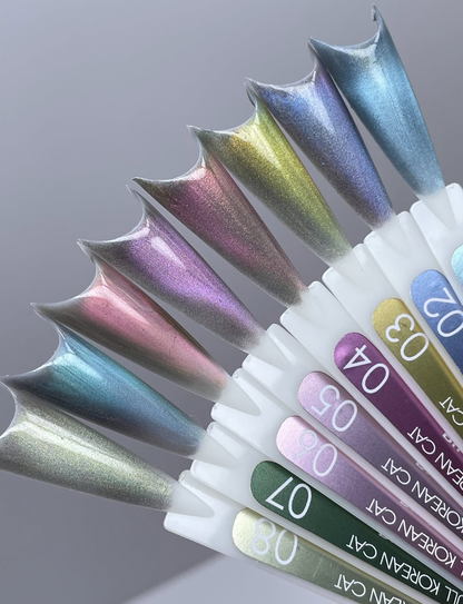 Moon Full Korean Cat Gel Polish No. 01 Space Sapphire 8 ml